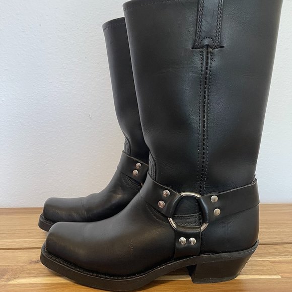 FRYE Harness 12R Women’s Size 7.5 Leather Boots - Picture 2 of 12
